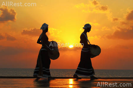 Olhuveli Beach & Spa Resort 34